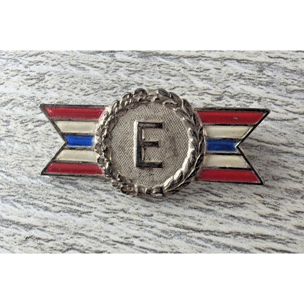 1940 WWII Army Navy E Production Award Enamel Sterling Silver Pin Pinback Button